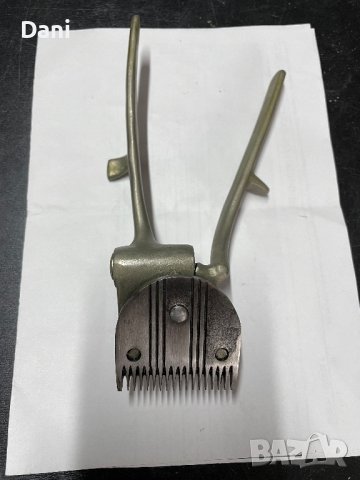 ръчна машинка за подстригване, снимка 2 - Антикварни и старинни предмети - 40487227