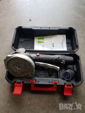 Вибро машина / Вендуза за плочки с 2 броя батерии, снимка 4 - Други инструменти - 31756341