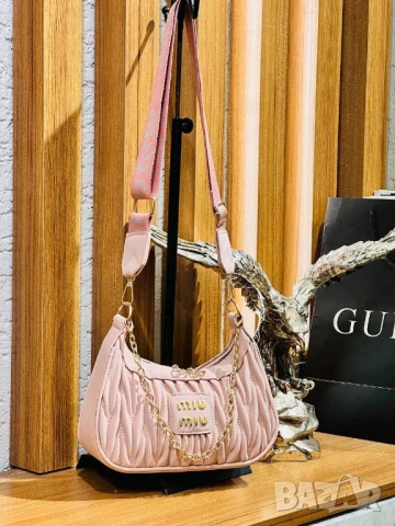 чанти Miu Miu , снимка 4 - Чанти - 50675393