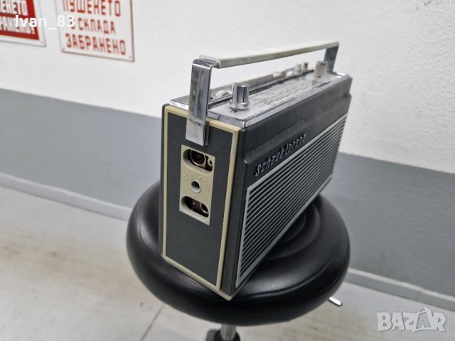 Радио schaub lorenz tauring 70, снимка 3 - Радиокасетофони, транзистори - 38439055