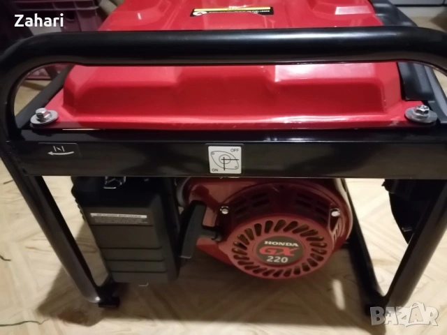 Бензинов трифазен и монофазен генератор за ток Honda Ecmt 7000, 7,0kw, 11,0к.с,, снимка 3 - Други машини и части - 54149302