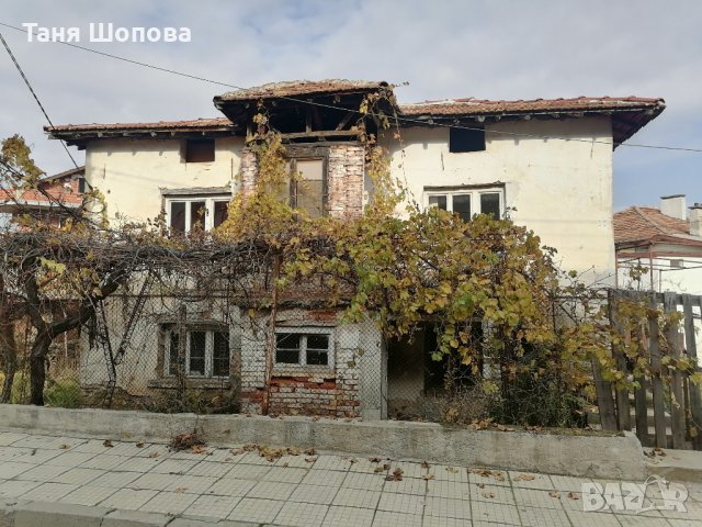 Двуетажна къща за продажба в град Петрич., снимка 1