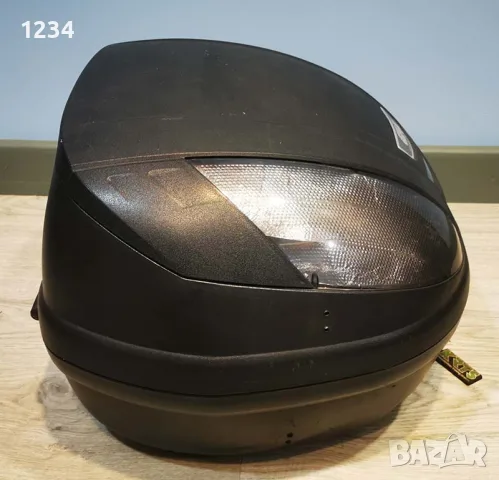 Мото куфар топ кейс GIVI Monolock със стойка, снимка 9 - Аксесоари и консумативи - 56324810
