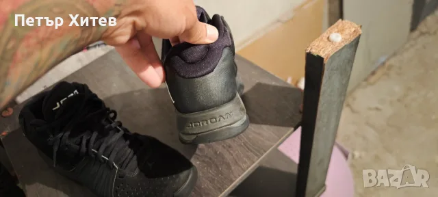 Черен Nike Jordan, снимка 3 - Спортни обувки - 55749628