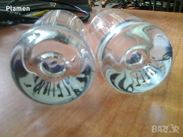 Две стъклени чашки по 40 грама сувенир от Талин, снимка 3 - Антикварни и старинни предмети - 36734003