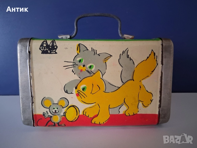 Стара Ламаринена Касичка от Соца