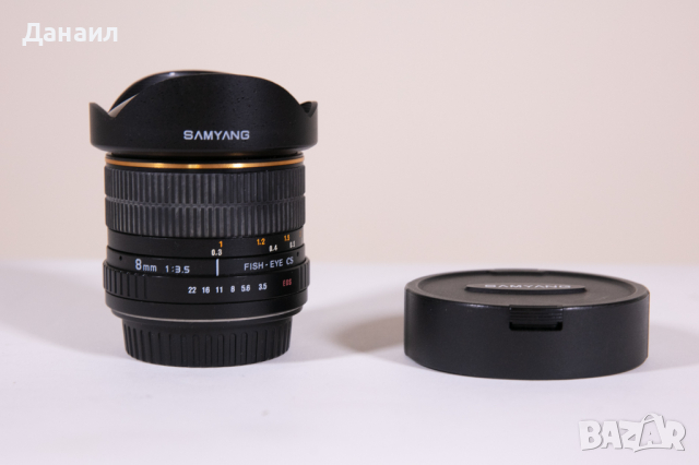 Lens Samyang 8mm f/3.5 Fish-eye CS  EF-S /EOS/  , снимка 1 - Обективи и филтри - 44630326