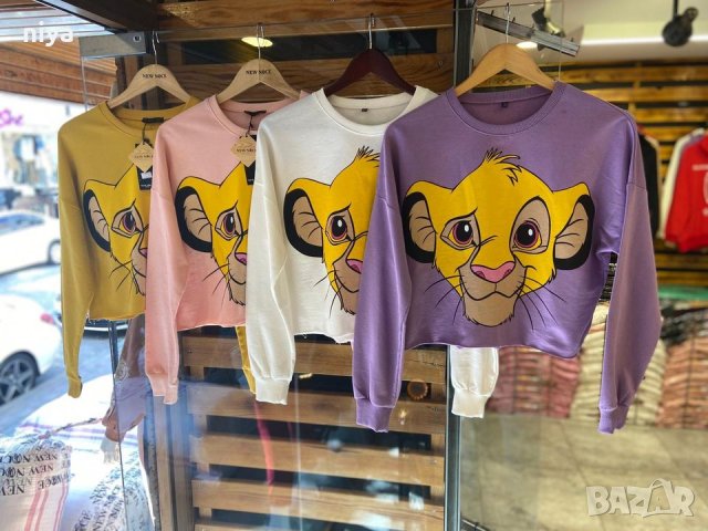 Блуза със Симба от Цар Лъв в лилав цвят - С и Л размер, снимка 2 - Блузи с дълъг ръкав и пуловери - 30490214