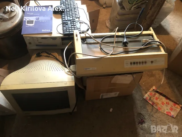 Компютър, Монитор, клавиатура, мишка , оринтер за безконечна хартия