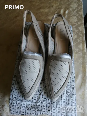 Ежедневни дамски обувки – отворена пета Lara от естествена кожа с перфорация в таупе и бежово, снимка 5 - Дамски ежедневни обувки - 50122299