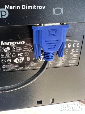 Монитор Леново, снимка 2 - Монитори - 52975640