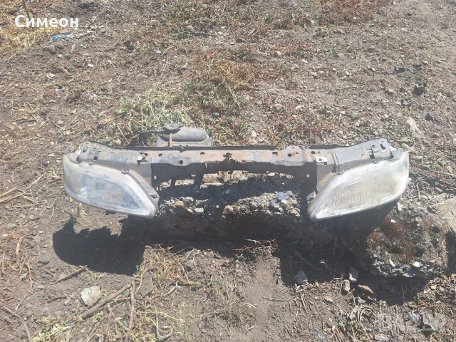 Комплект фарове за citroen xsara 