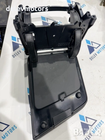 P31469700 подлакътник от Volvo XC60 2 B5 Mild-Hybrid AWD 2.0 дизел, двигател D420T2, 235 кс., 4x4, а, снимка 5 - Части - 54013629