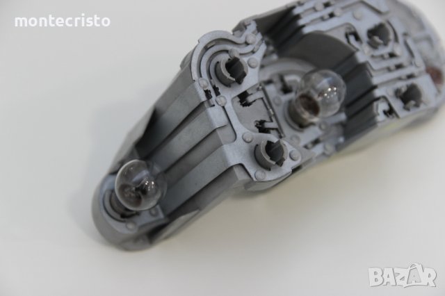 Лява платка за стоп Toyota Corolla Verso (2004-2009г.) ляв ламподържач Тойота Корола Версо, снимка 2 - Части - 40729935