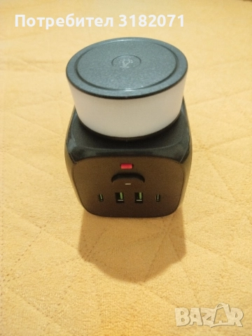 Разклонител тип "КУБ",с нощна лампа 