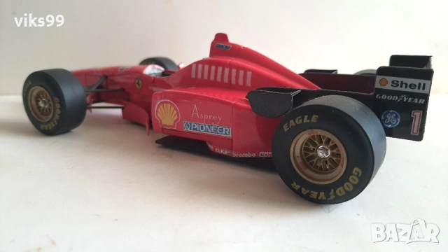 Ferrari F310 1996 Shell Schumacher - 1:20 - Maisto, снимка 5 - Колекции - 53008366
