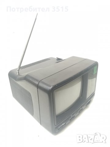 Малко японско черно бяло телевизорче  ROADSTAR, снимка 3 - Телевизори - 36719839