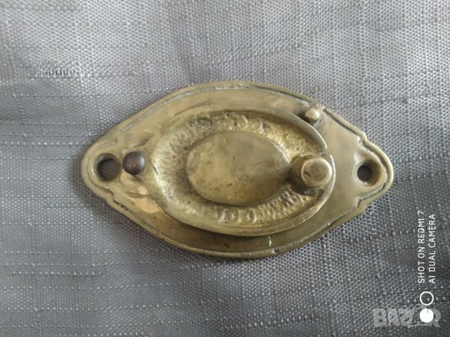 стара бронзова шпионка за врата