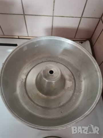 Емайлиран чайник - ретро и форма за кекс , снимка 6 - Други - 44461445