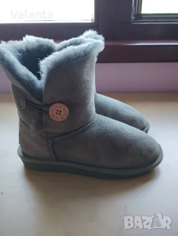 Детски оригинални ботуши UGG 31 номер, снимка 3 - Детски боти и ботуши - 56369866