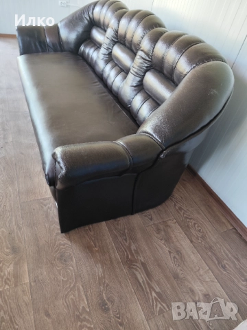 Диван еко кожа , снимка 3 - Дивани и мека мебел - 51545471