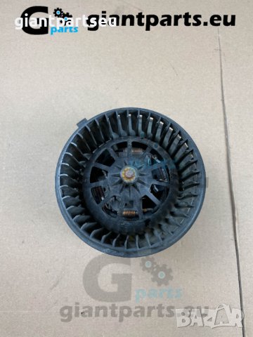 Вентилатор мотор парно , Транспортер Т5 Transporter T5, снимка 3 - Части - 40053360