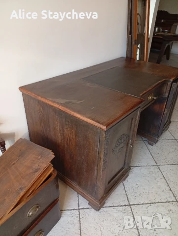 Старинни библиотека и писалище , снимка 10 - Антикварни и старинни предмети - 51182836