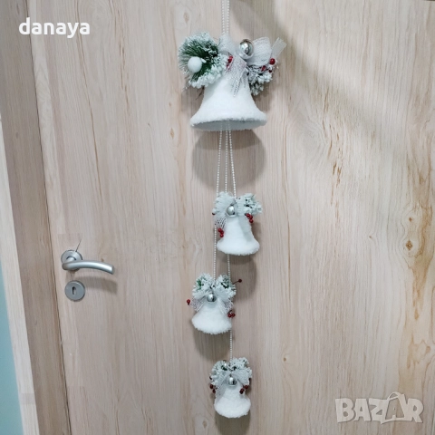 6247 Голяма висяща коледна украса Бели камбанки, 100 см, снимка 6 - Декорация за дома - 52740271