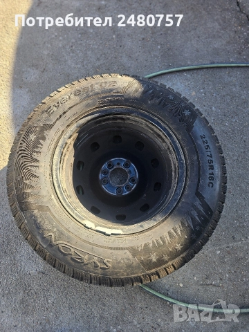 Гума с джанта 225/75/16С , снимка 4 - Гуми и джанти - 52612140