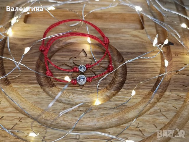 Подаръчен комплект Свети Валентин/Ден на влюбените за Него и нея сребърна гривна кубче/око, снимка 10 - Гривни - 35534305