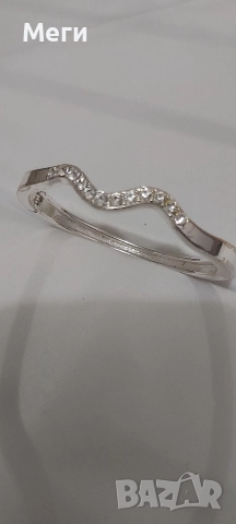 Елегантни и красиви дамски гривни, снимка 6 - Гривни - 49012042