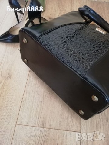 Дамска елегантна чанта,тип куфар , снимка 7 - Чанти - 37822524