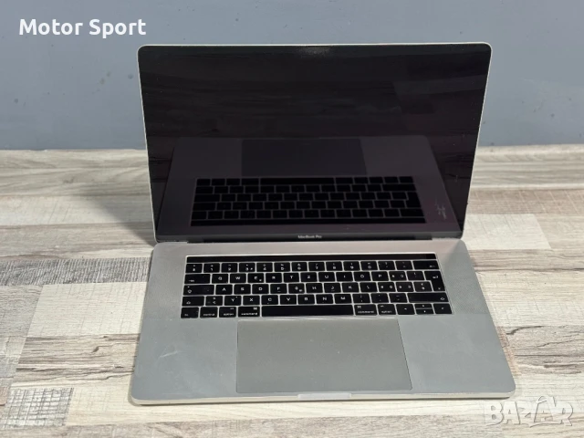 Apple MacBook Pro A1707, снимка 4 - Лаптопи за работа - 51368419