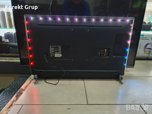 Телевизор Philips 32incha Ambilight, снимка 5 - Телевизори - 53911075