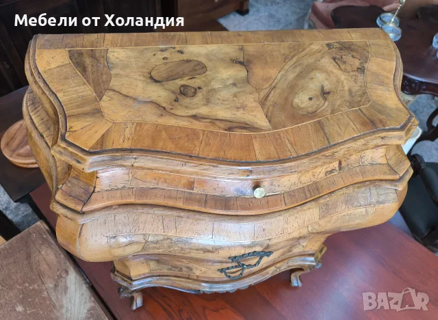 Италианско антикварно скринче "бомбе" , снимка 10 - Антикварни и старинни предмети - 55734626
