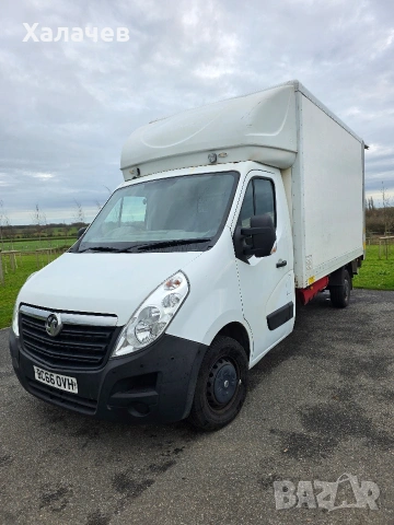 Опел Мовано с падащ борд