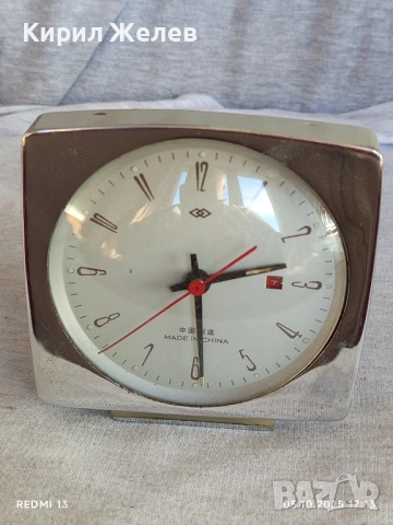 Стар механичен будилник MADE IN CHINA рядък за КОЛЕКЦИЯ ДЕКОРАЦИЯ 43503