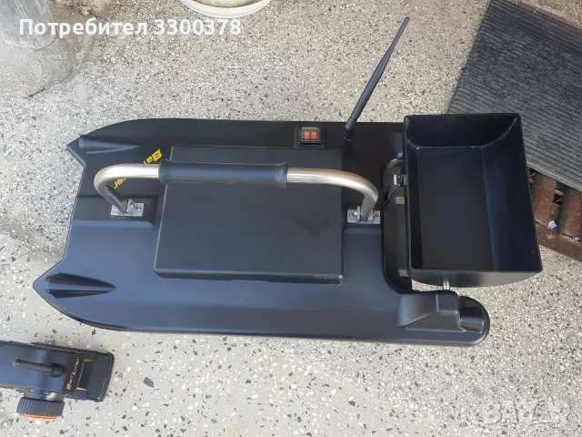 радио управляема лодка.batt linear, снимка 2 - Стръв и захранки - 56517856