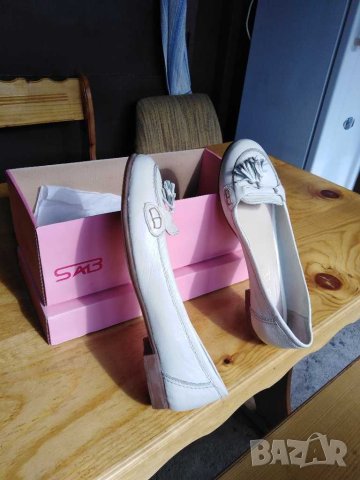 Дамски ( ниски) обувки, снимка 6 - Дамски ежедневни обувки - 42229225