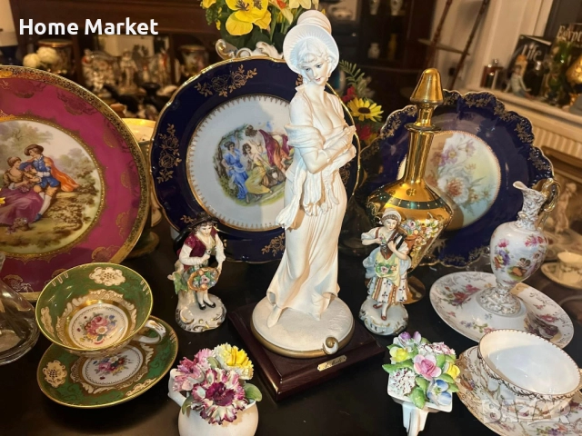 Capodimonte Italy  Circa 1987 автор  Bruno Merli - “ Дамата в бяло” невероятно красива  млада дама , снимка 3 - Антикварни и старинни предмети - 52854801