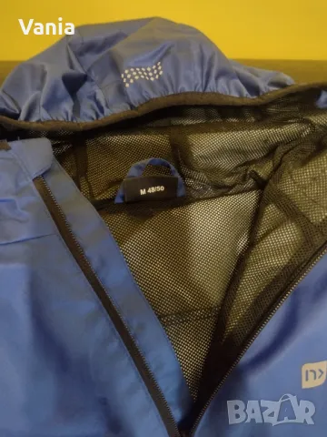 Яке за дъжд , снимка 2 - Якета - 49222012