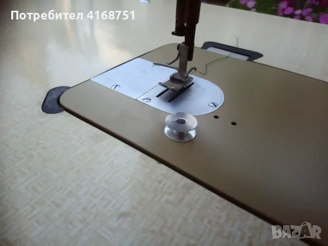 Шевна машина Minerva зиг заг, снимка 3 - Шевни машини - 47676014