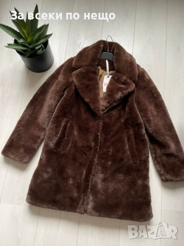 Дамско Пухено Яке - Налични Различни Цветове Код EN19, снимка 2 - Якета - 52510967