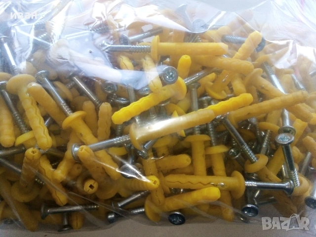 Винтове,Дюбели,Анкери..