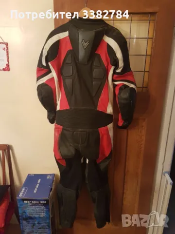 Екип от една част Frank Thomas size 52, снимка 2 - Аксесоари и консумативи - 48791504