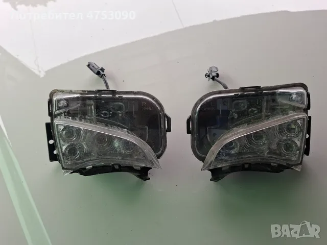 Led halogeni toyota auris hibrid 2010-2013