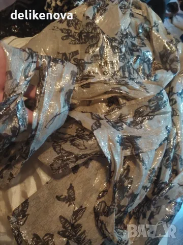 ETRO. ITALY  Exclusive M 100% Коприна, снимка 2 - Корсети, бюстиета, топове - 47290550