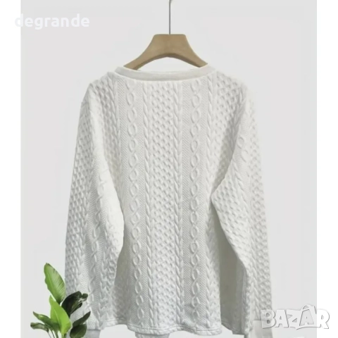 Бяла блуза с обло деколте , снимка 2 - Блузи с дълъг ръкав и пуловери - 51557326