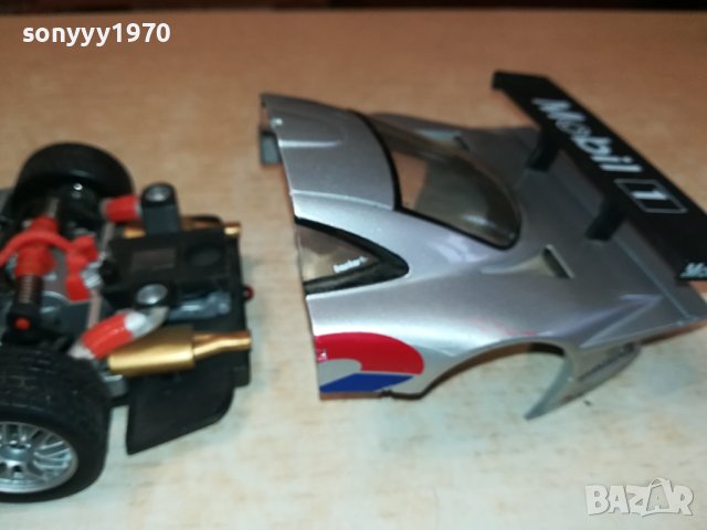 МЕТАЛНА КОЛА 1/18 0411231619, снимка 10 - Колекции - 42851821