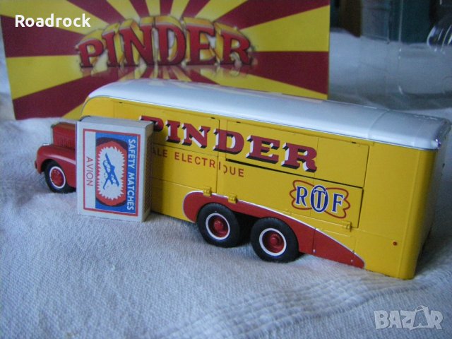 Колекционерско метално камионче Bernard 110MB 1951, снимка 9 - Колекции - 35481414